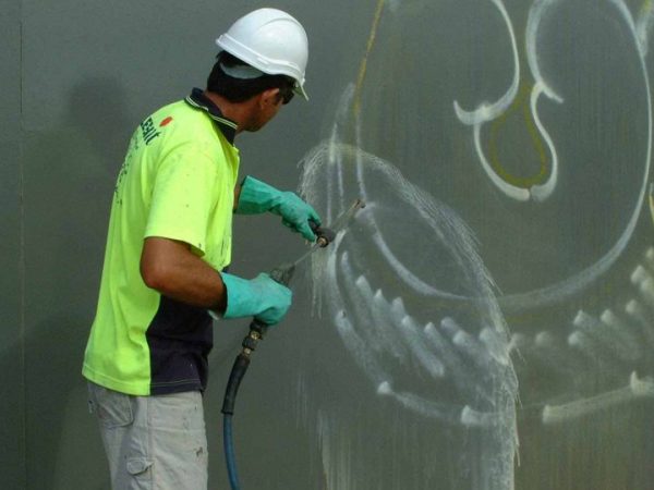 graffiti-removal-method