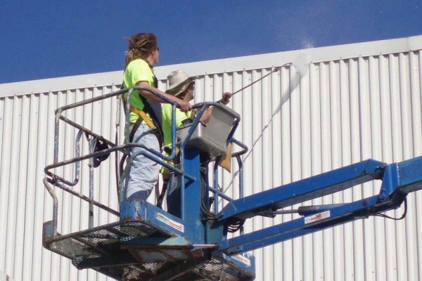 commercial-building-washing