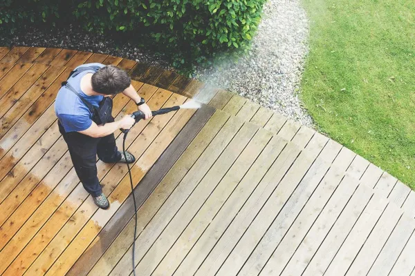 Deck Maintenance Banner