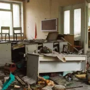 hoarding-squatters-cleanup-flat