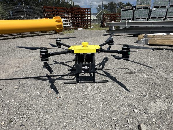 DRONE CLEANING READY TO TAKE OFF